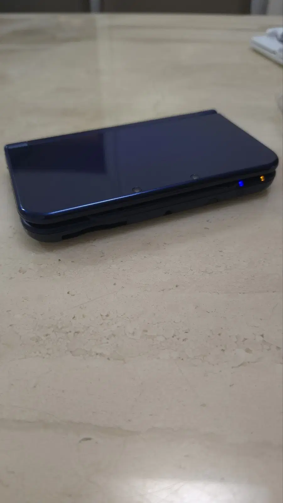 닌텐도 3ds xl 메탈릭 블루(희귀 컬러)판매합니다.상태: S 한국정품